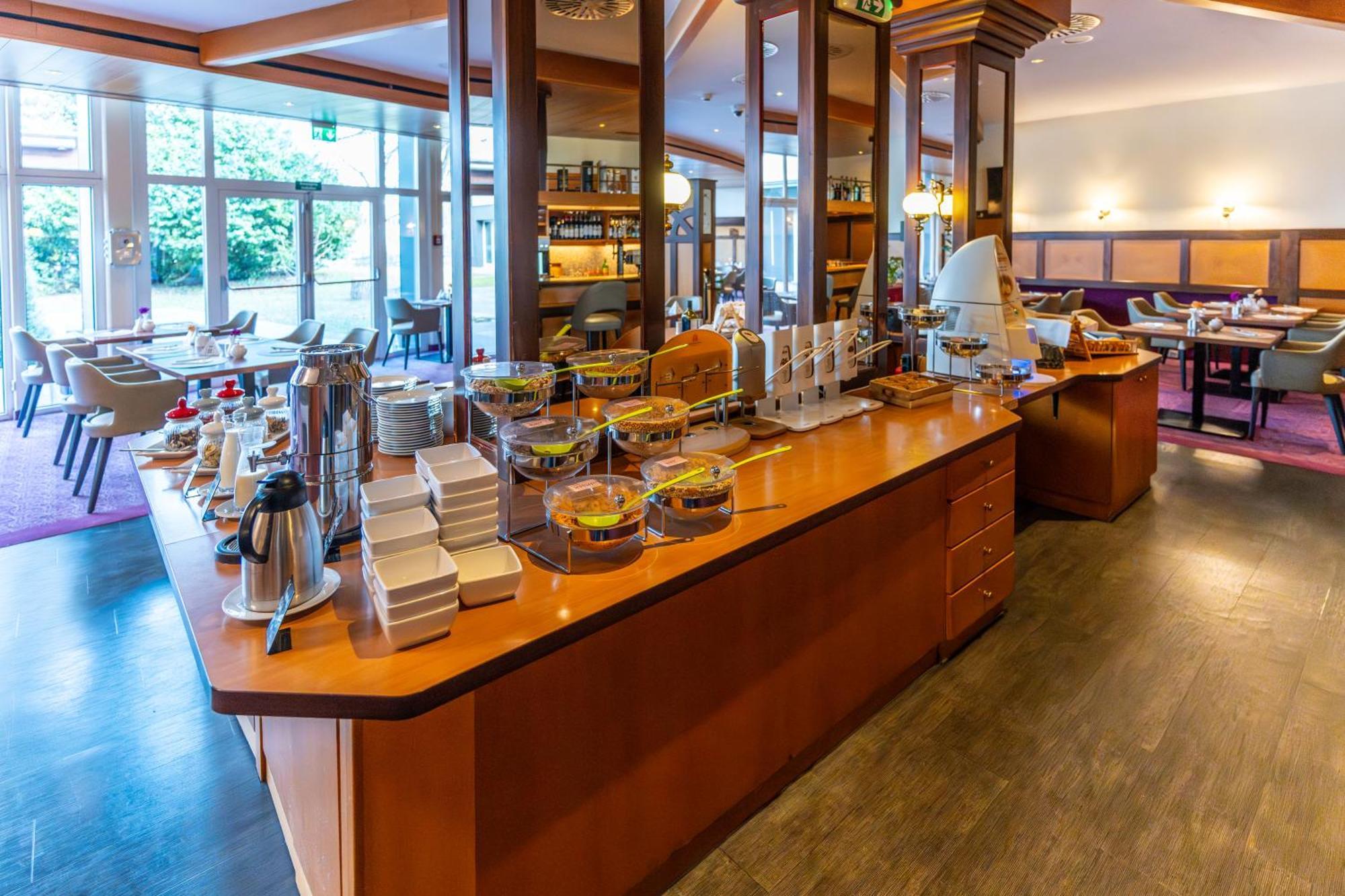 Mercure Salzburg City Экстерьер фото