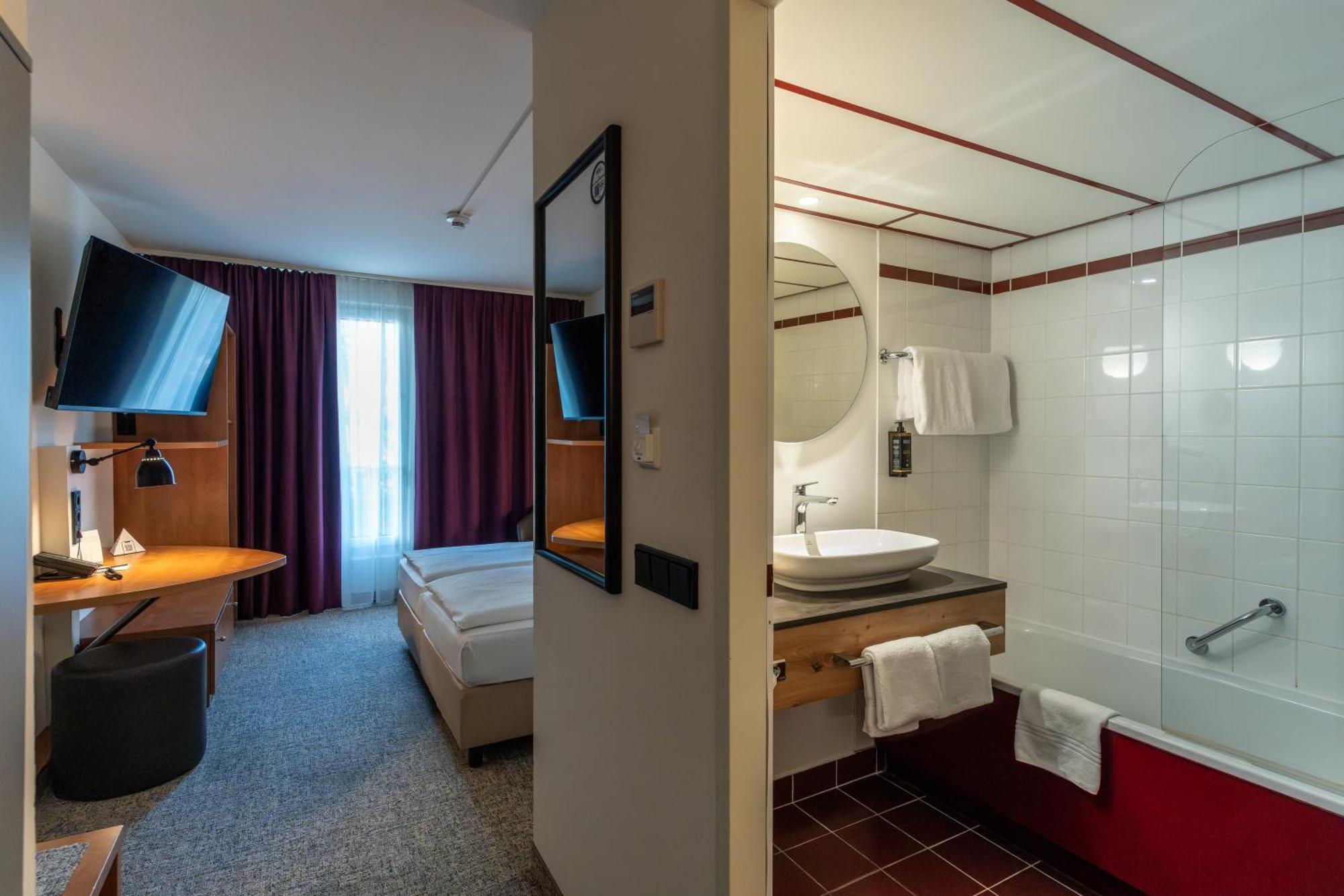 Mercure Salzburg City Экстерьер фото