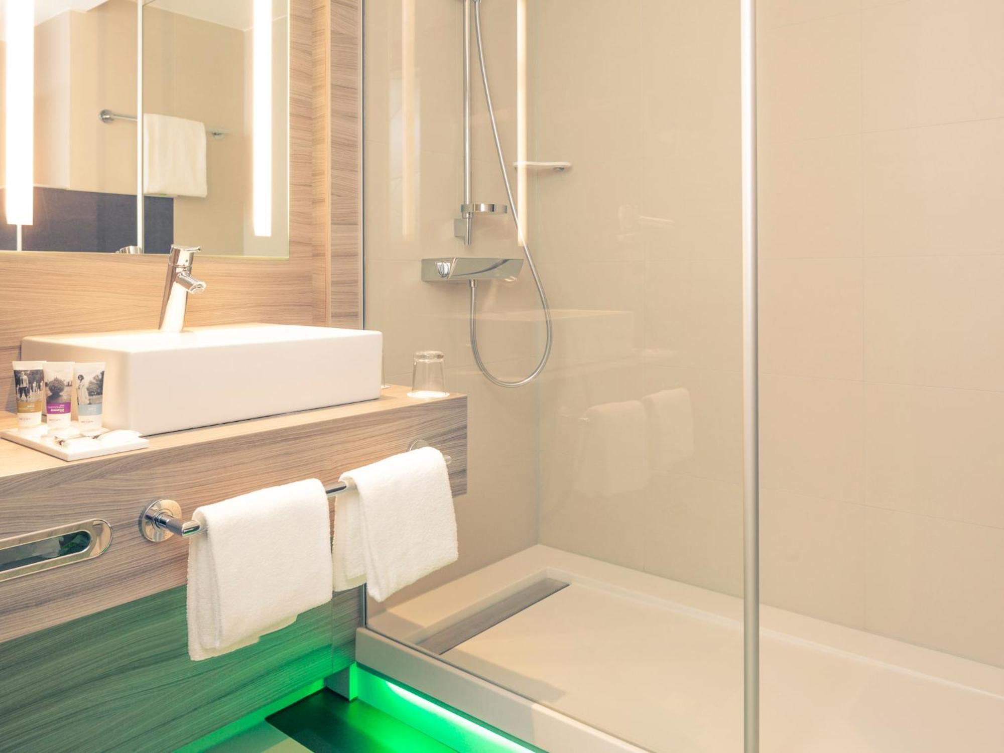 Mercure Salzburg City Экстерьер фото